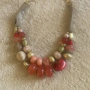 Chicos Beaded chunky Necklace.  Different shades of coral.